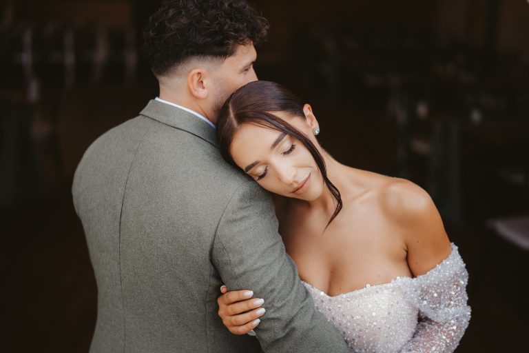 https://onoframe.com/disk/adrian-si-denisa